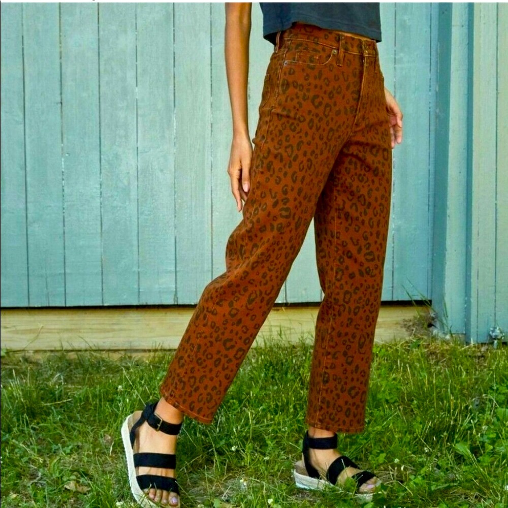 Universal Thread Brown Leopard Print Cropped Jeans - image 2